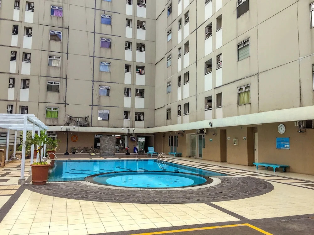 Cozy Studio Apartment at Grand Emerald Gading Nias Residences