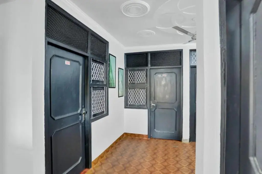 Capital O 85803 Prince Residency