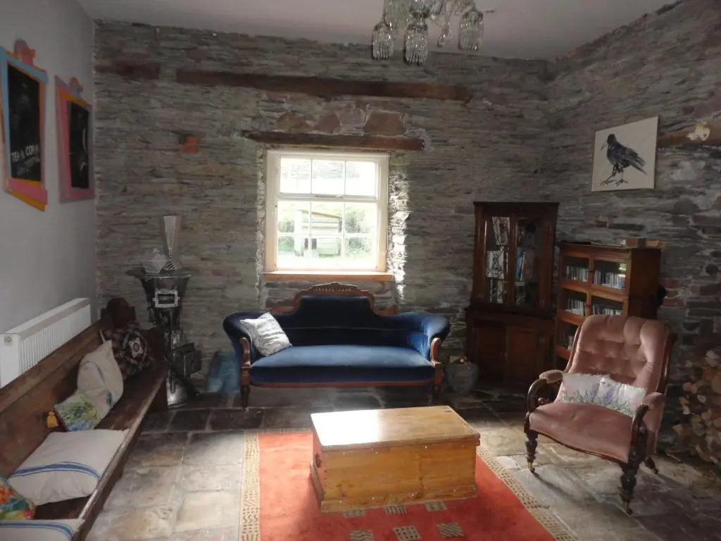 Rame Barton Guest House and Pottery