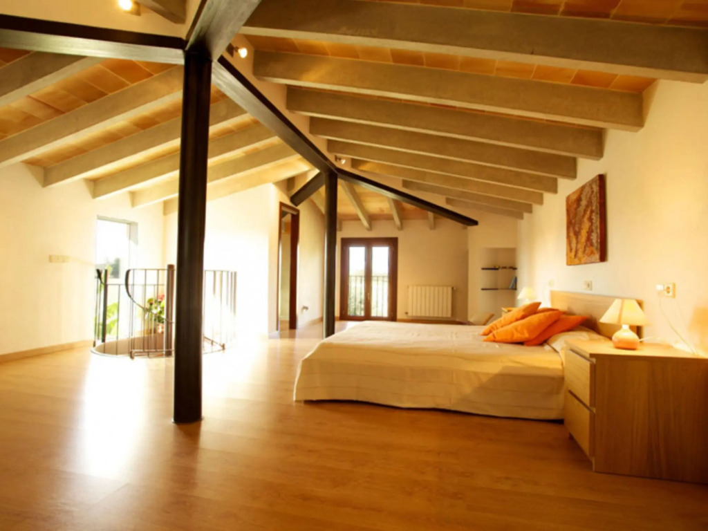 Modern country house with pool and mountain views 2 km from the sea