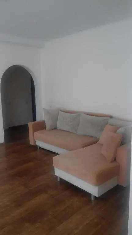 Apartment on Kravchuka 15b