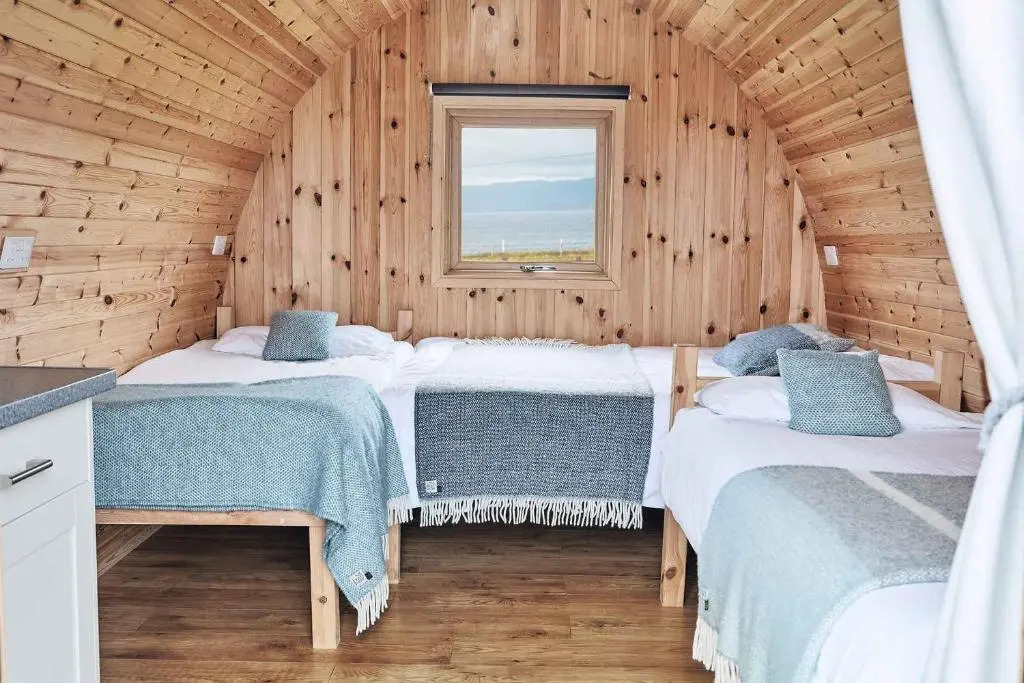 Iona Pods
