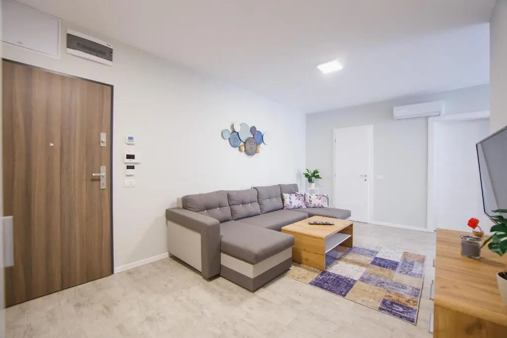 Retreat to a Stylish Home at West Residence