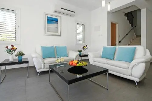 Villa Palm
