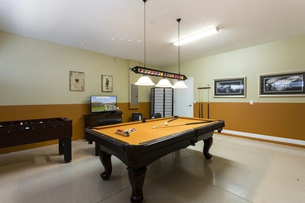 8-Bed Pool Home w/ Pool, Spa, Loft, Game Rm -1424 home