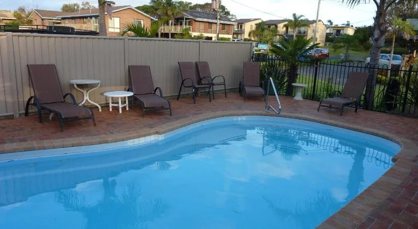 Admirals Lodge