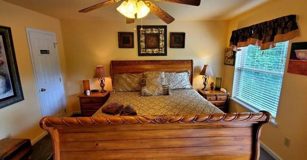 Care Bear 2 2 Bedroom Cabin by Redawning