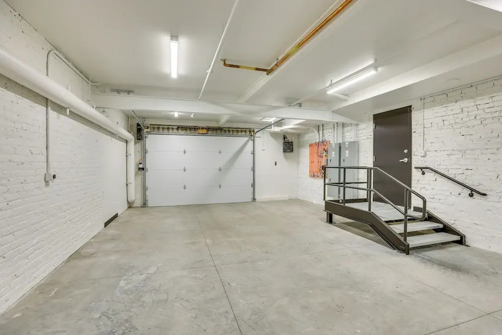 Downtown Omaha Getaway w/ Deck & Gas Grill!