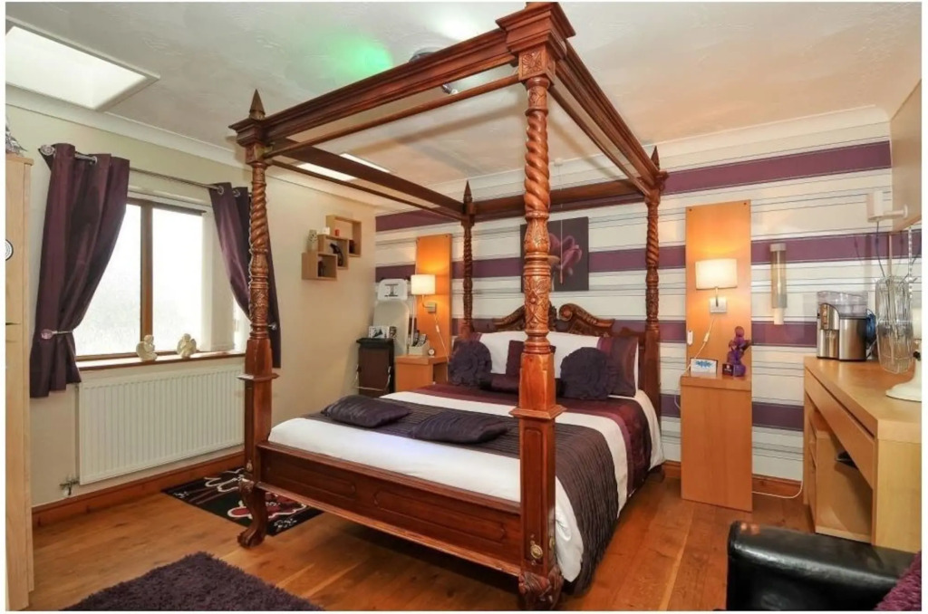 Castle Lodge - Brecon Beacons Accommodation