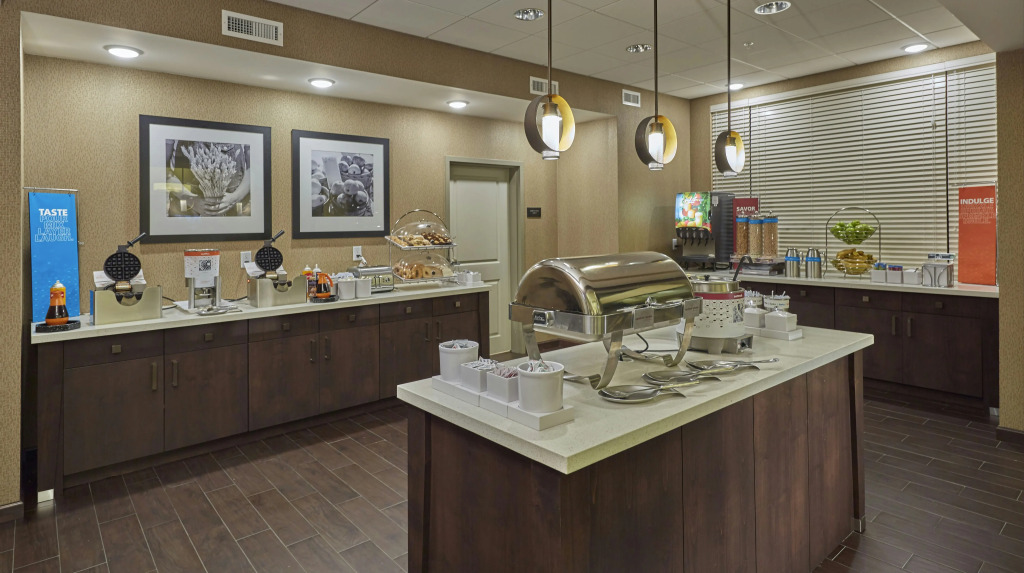 Hampton Inn & Suites Hood River