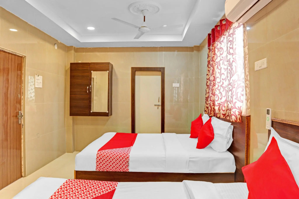 Sindhu Lodge by OYO Rooms