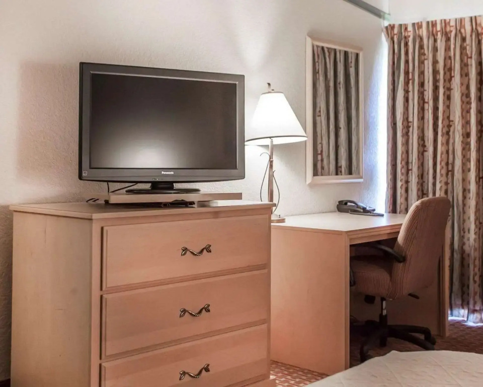Quality Inn Lake of the Ozarks