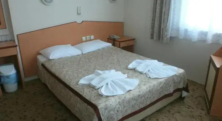 Ak Hotel