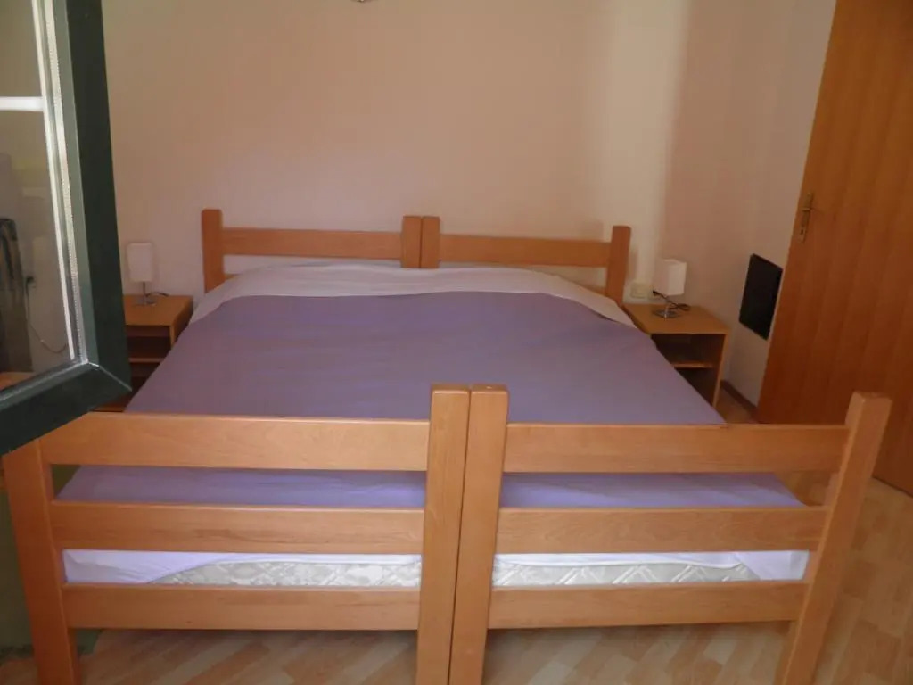 Apartments Pintar Zarok