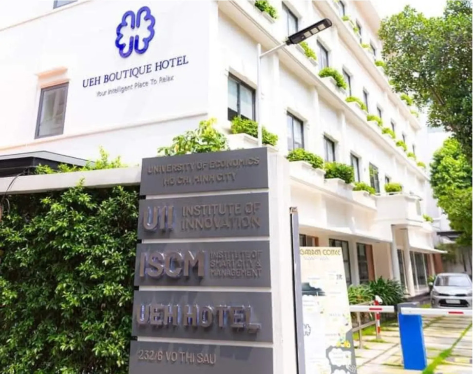 UEH Boutique Hotel
