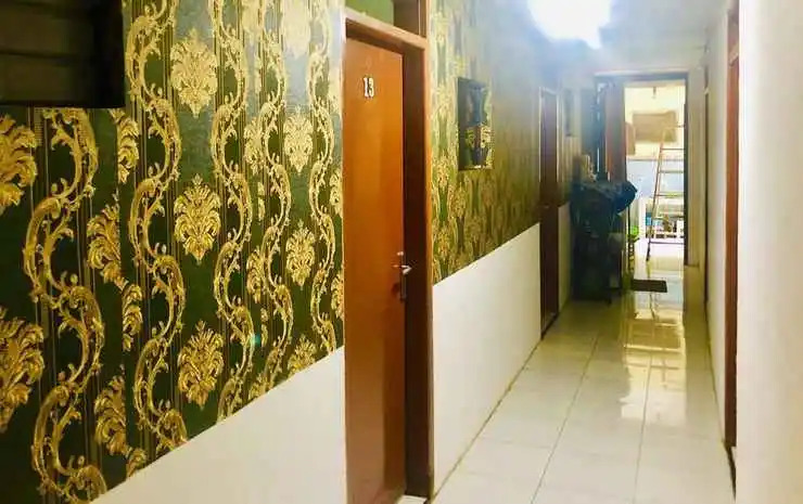Dharmawati Stay at Surabaya