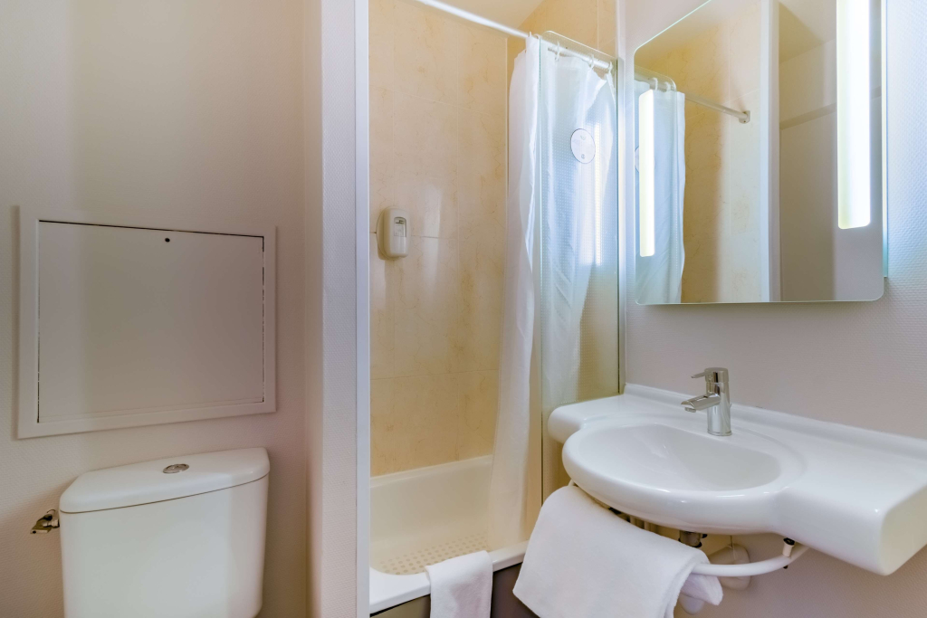B&B HOTEL Marseille La Valentine