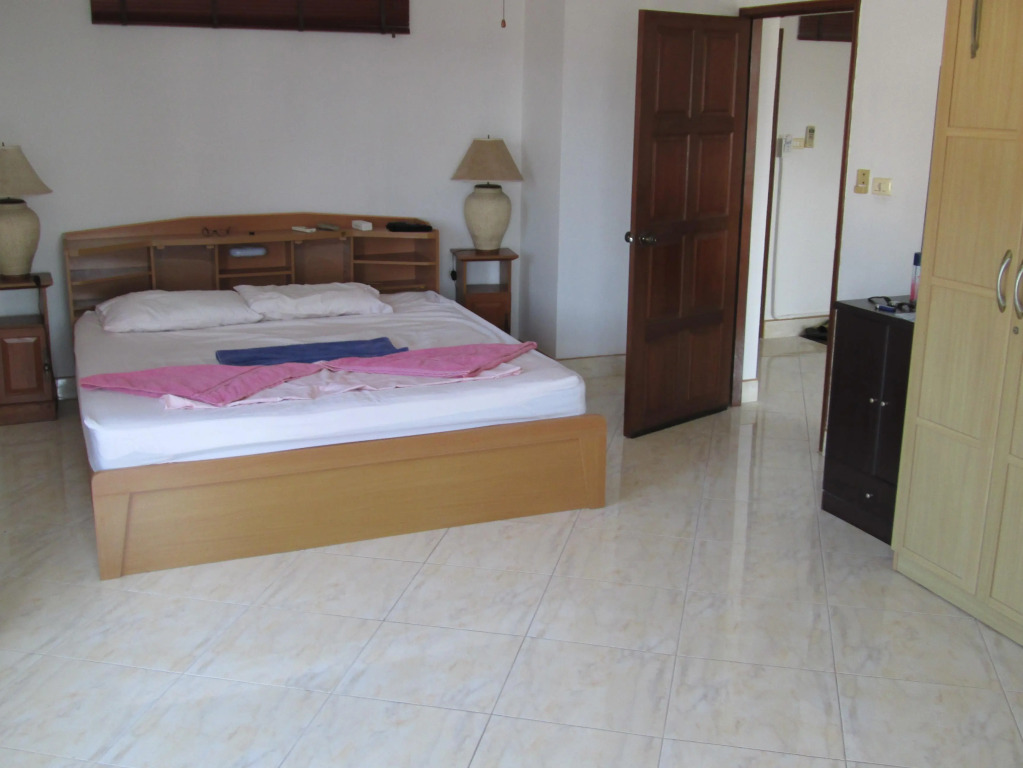 Patong Studio Apartments