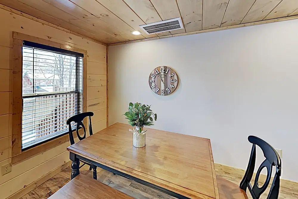 New Listing! New-build 2-unit W/ 2 Hot Tubs 4 Bedroom Duplex