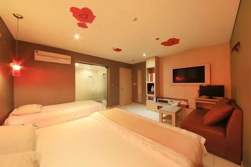 Nowon Film 37.2 Hotel