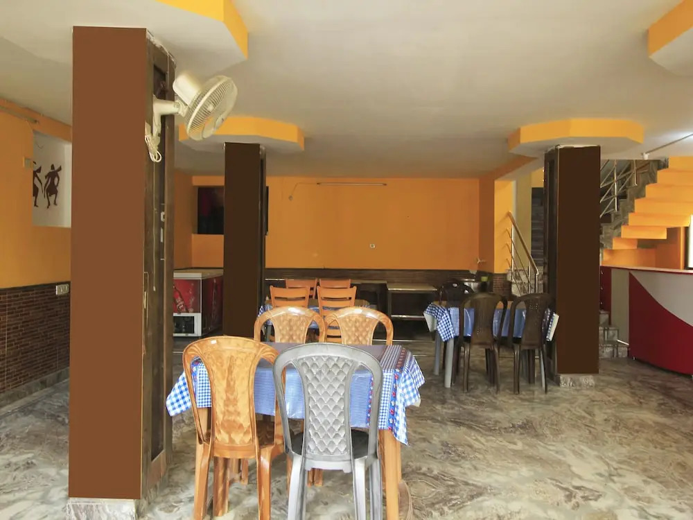 OYO 2533 Hotel Pride