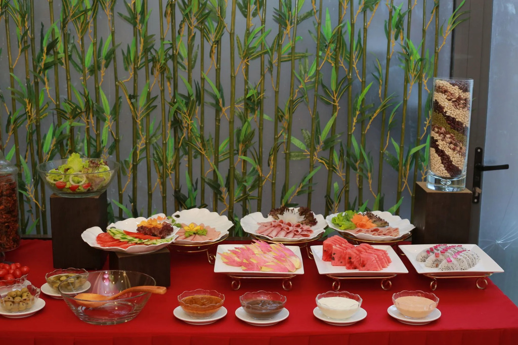 Inearth Hotel - 华夏商务酒店
