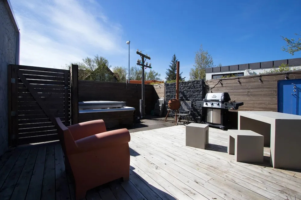 Apartment L17