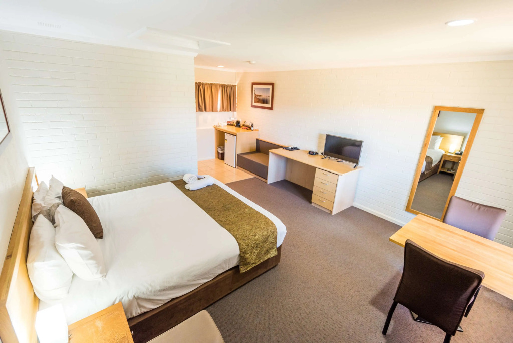 Hospitality Carnarvon, SureStay Collection by Best Western
