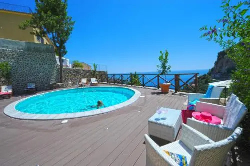 Villa Knight