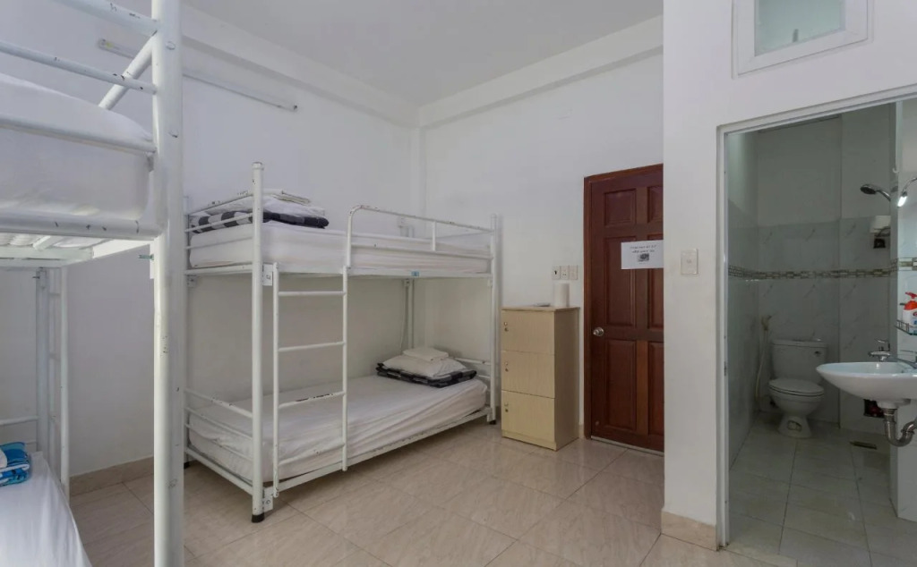 Fam Saigon Hostel