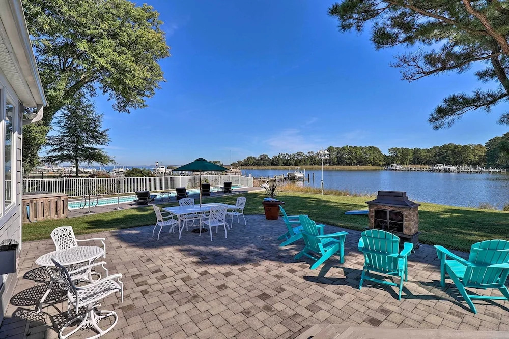 Grasonville Home w/ Private Pool on the Water