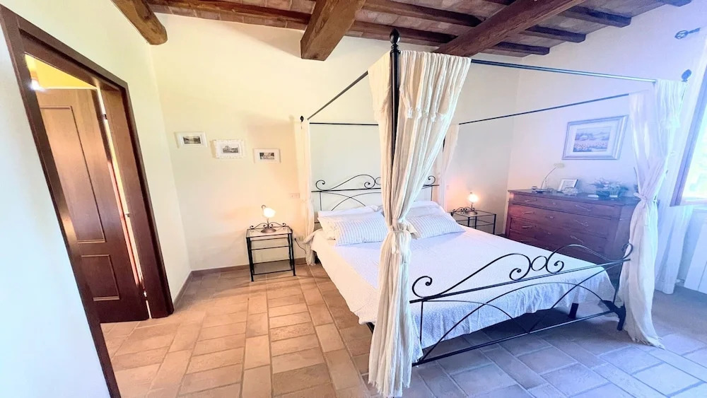 San Damiano, Children Play Area, Pool, Veranda, 5 Bedrms