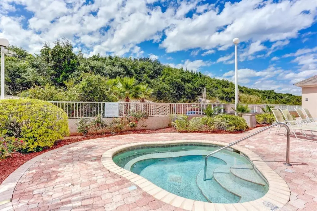 107 Ocean Park