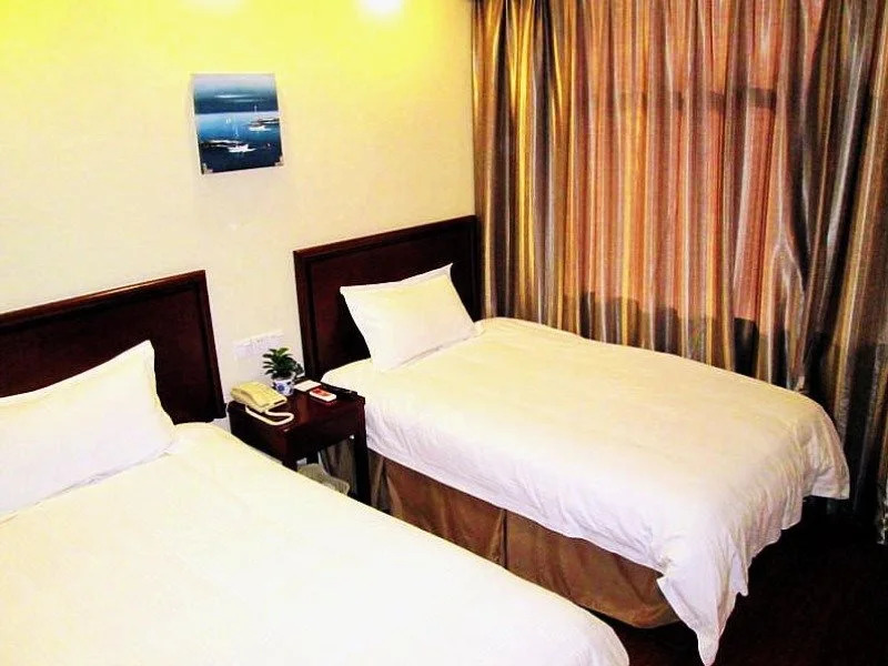 GreenTree Inn Cangzhou Huanghua Trade City Express Hotel
