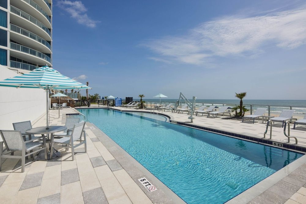 Max Beach Resort