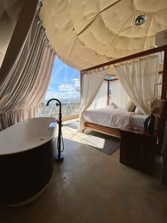 Alaya B&B - Yoga & Surf Retreat