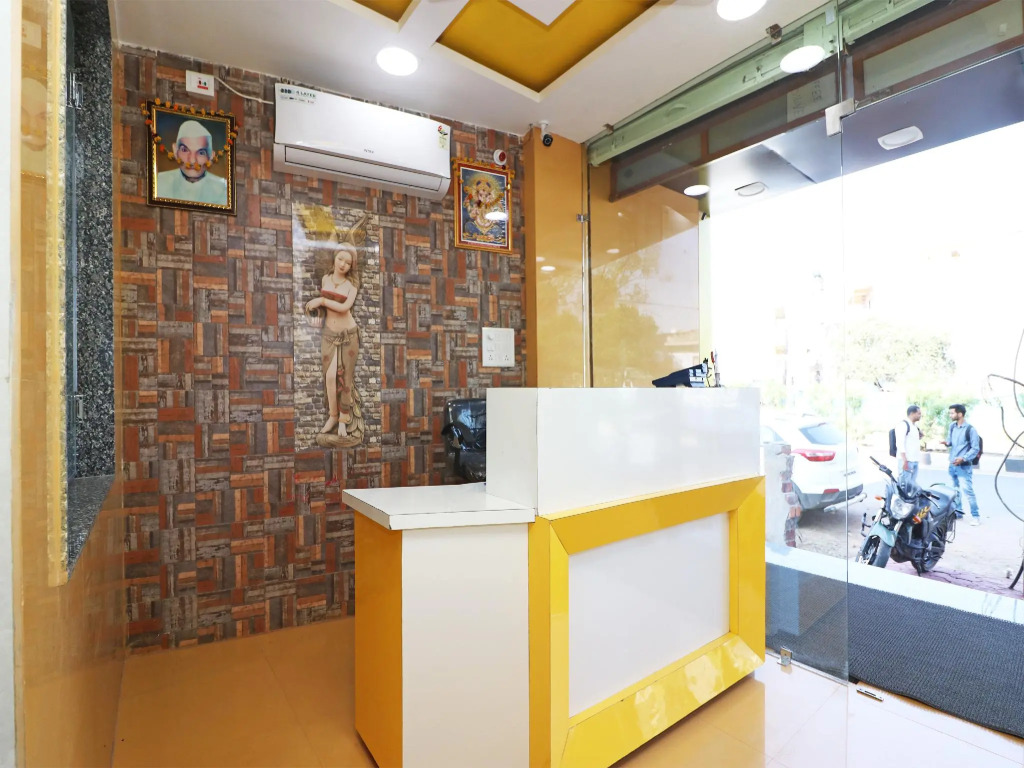 OYO Flagship 22944 Hotel Hrdaya Inn