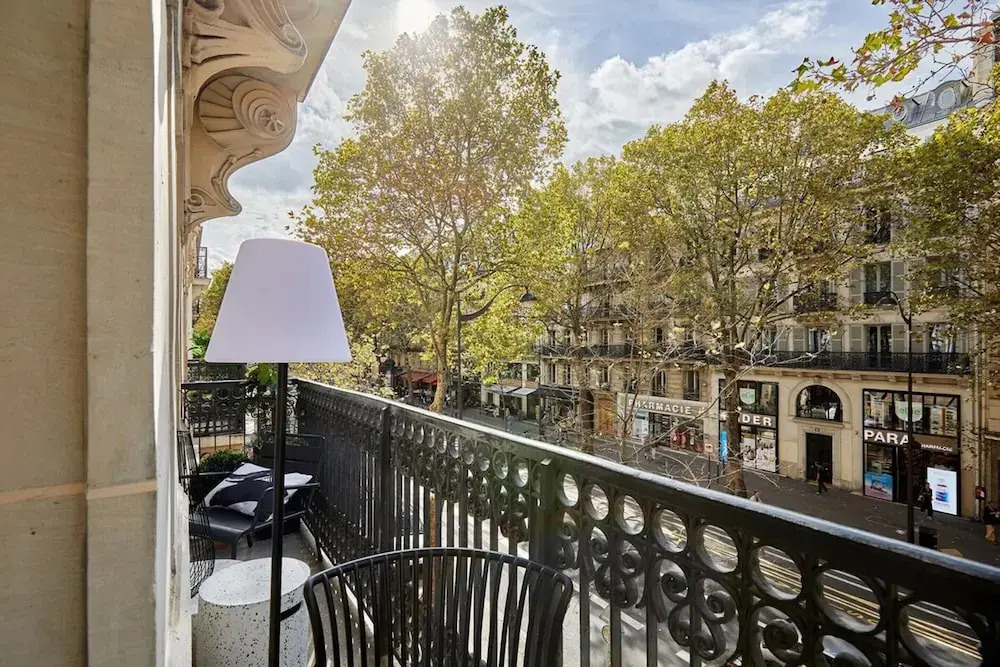 Superb New 1 Bedroom Flat Notre Dame de Paris