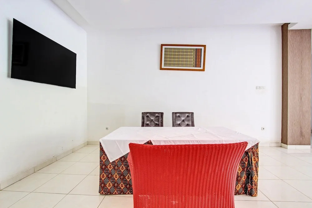 Collection O 92254 Hotel By Orchid