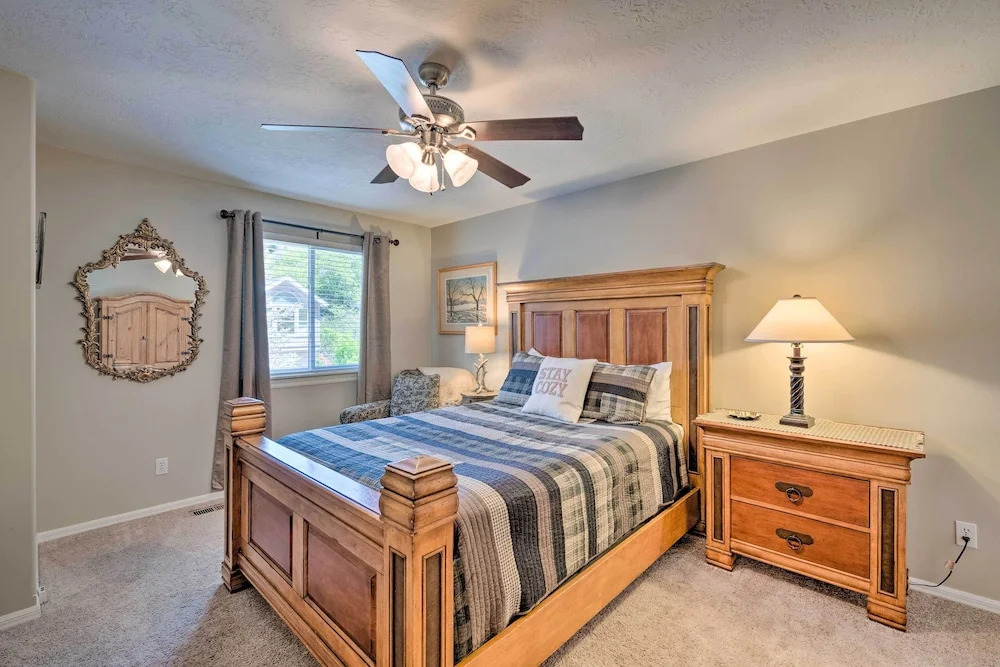 Wasatch R & R Townhome w/ Grill ~ 11 Mi to Alta!