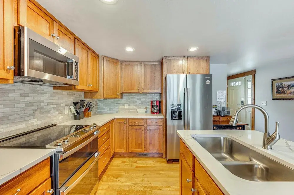 2 Mi to Downtown: Home w/ Hot Tub in Estes Park!