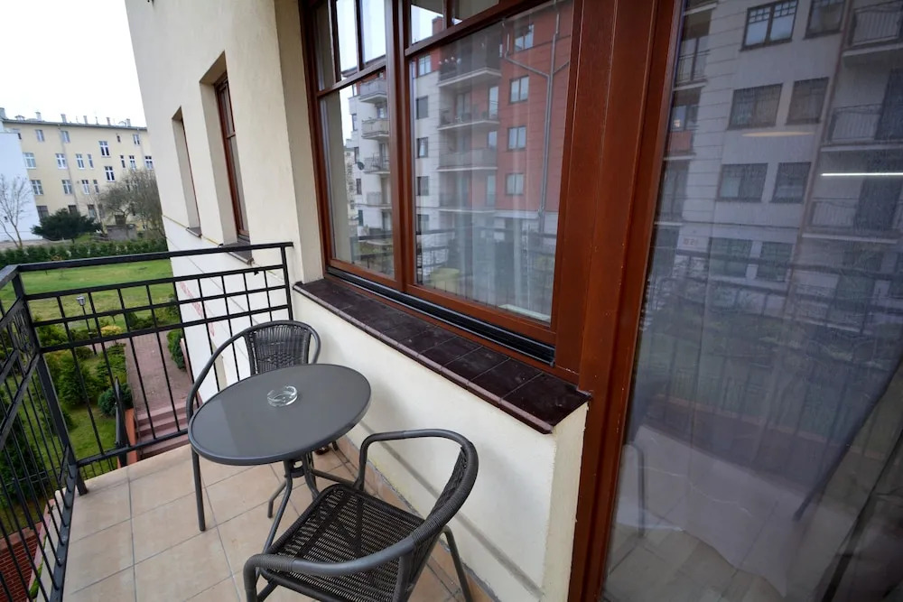Ambria Apartments