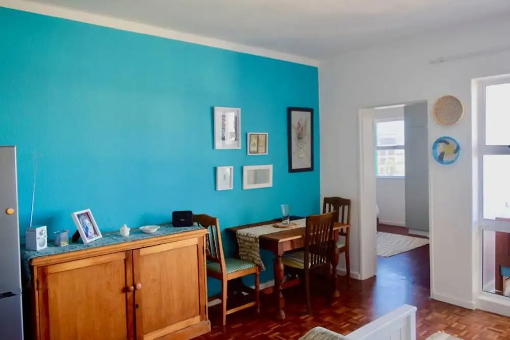 Kloof Street Central 2 Bedroom Apartment