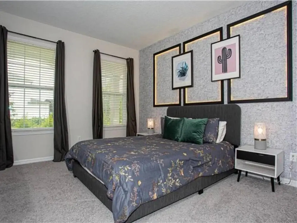 Stunning Property With Pool Located at Solara Resort Near Disney and Attractions