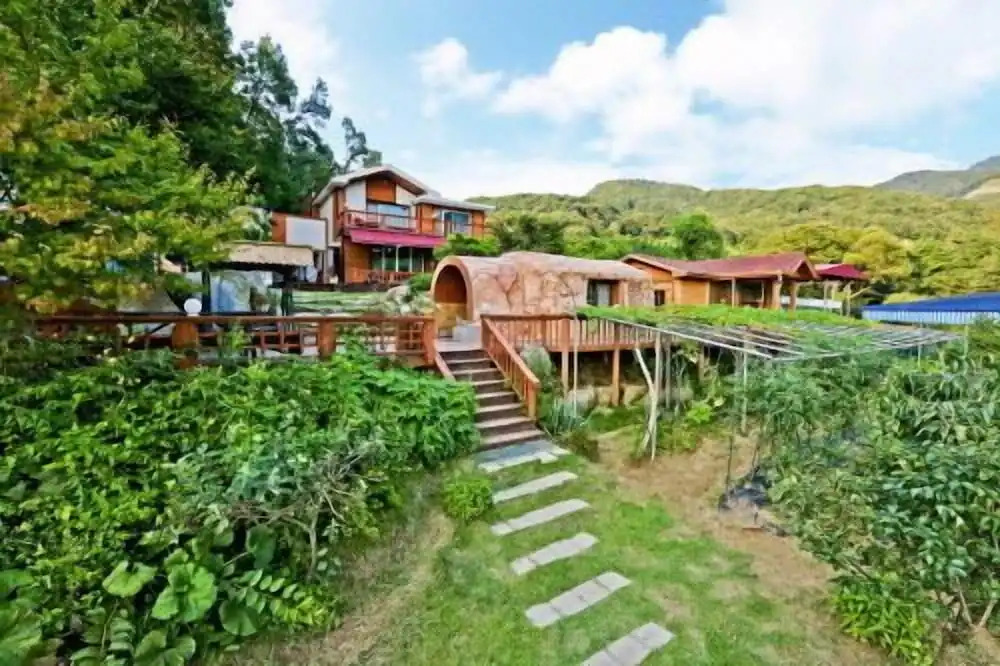 Sambatgol Pension