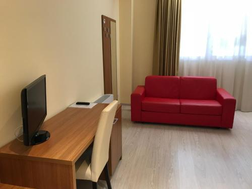 Hotel Elys