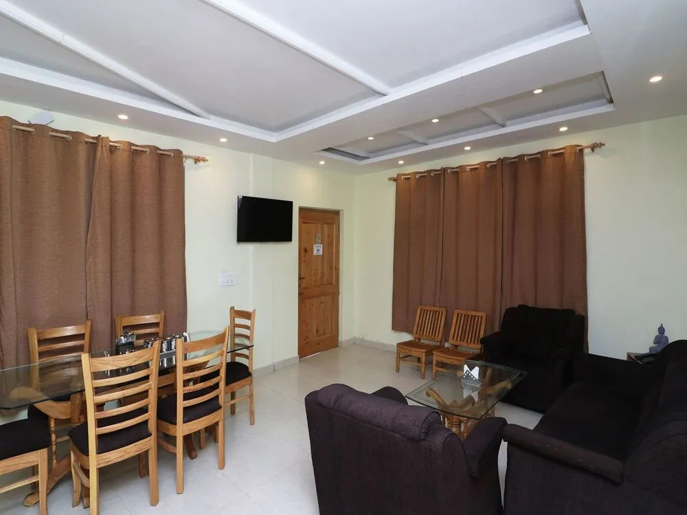 Oyo 13920 Home Spacious Studios Shuru