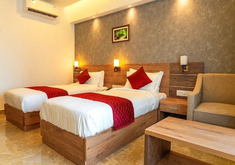 HOTEL VKJ INN Aluva