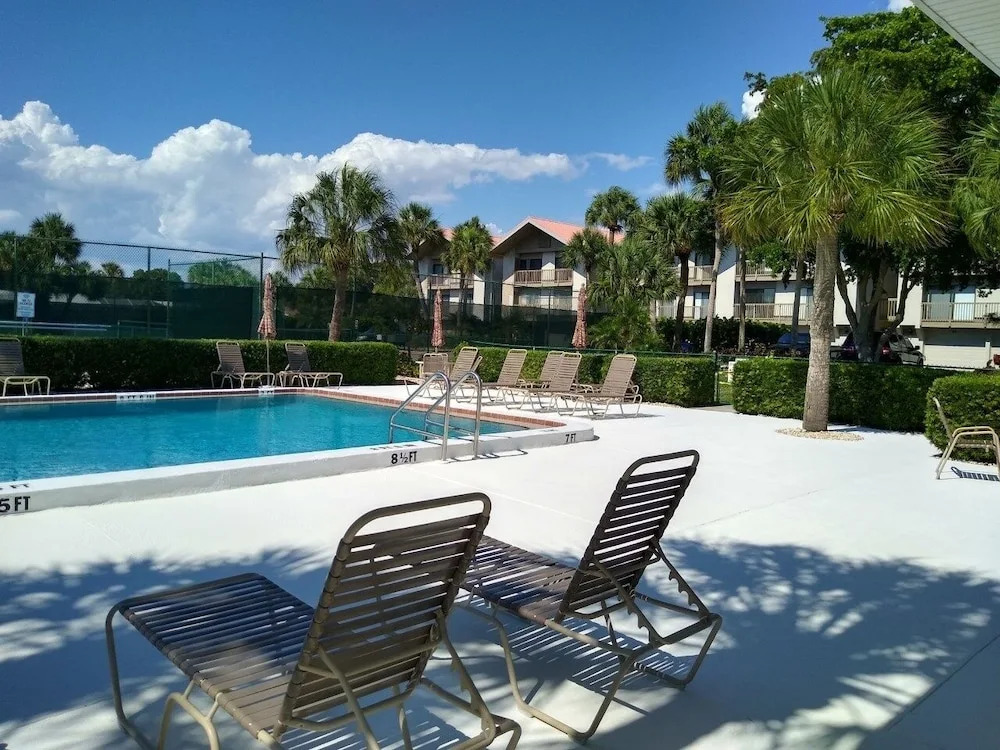 Our House at the Beach C-103 2 Bedrooms 2 Bathrooms Condo