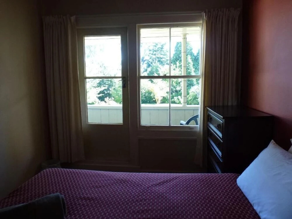 The Nurses Home